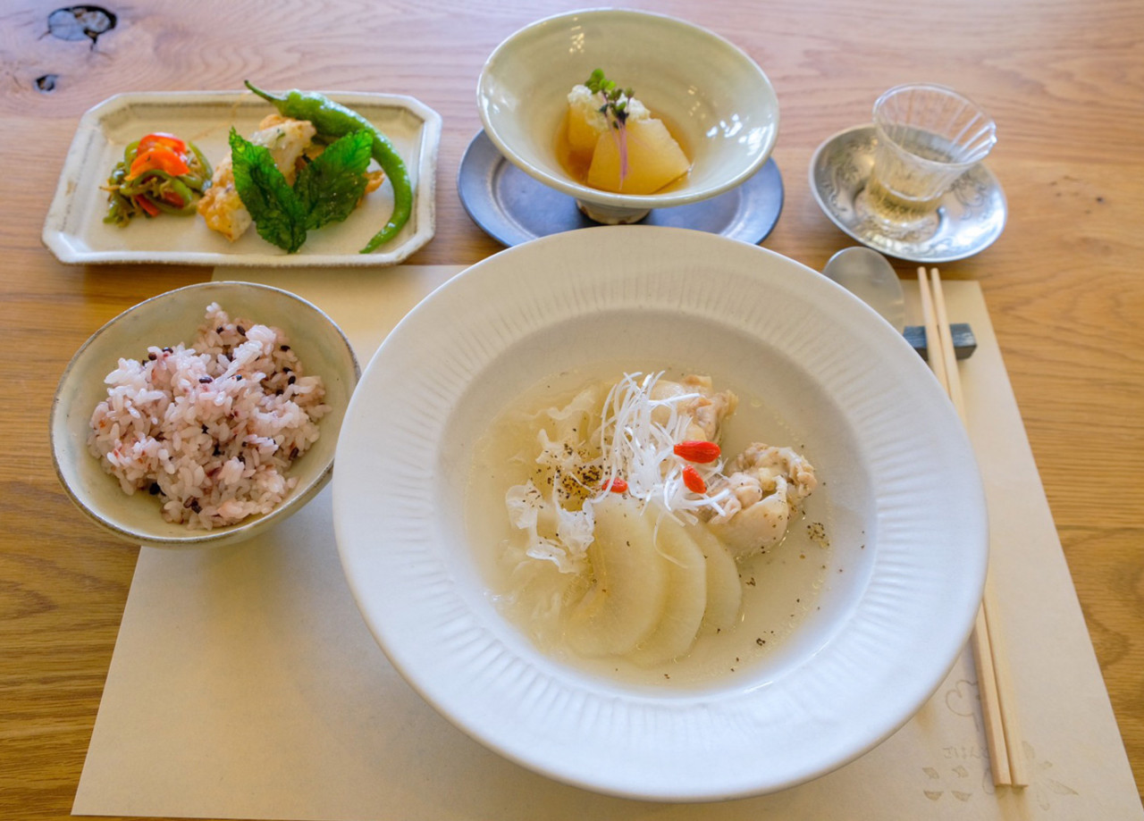 ここの木の二十四節気のごはん、季節のコース料理